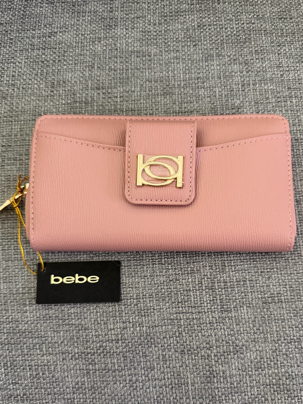 bebe Lupe Dusty Pink Wallet with Gold Hardware Brand New with Tags